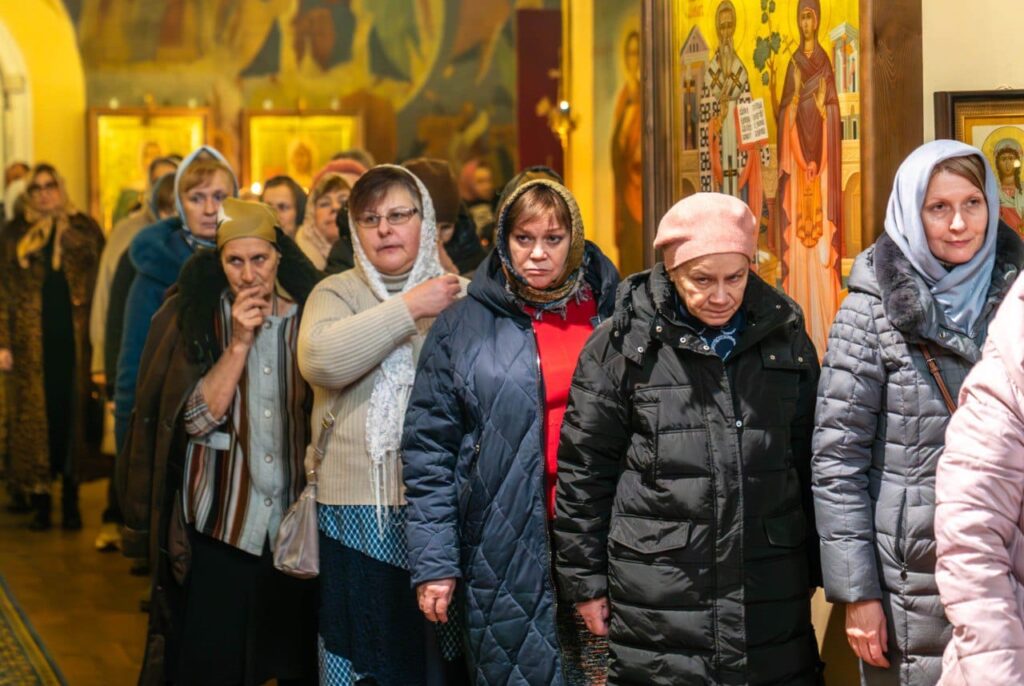 Архиерейское богослужение в Никольском храме г. Воронежа накануне престольного праздника