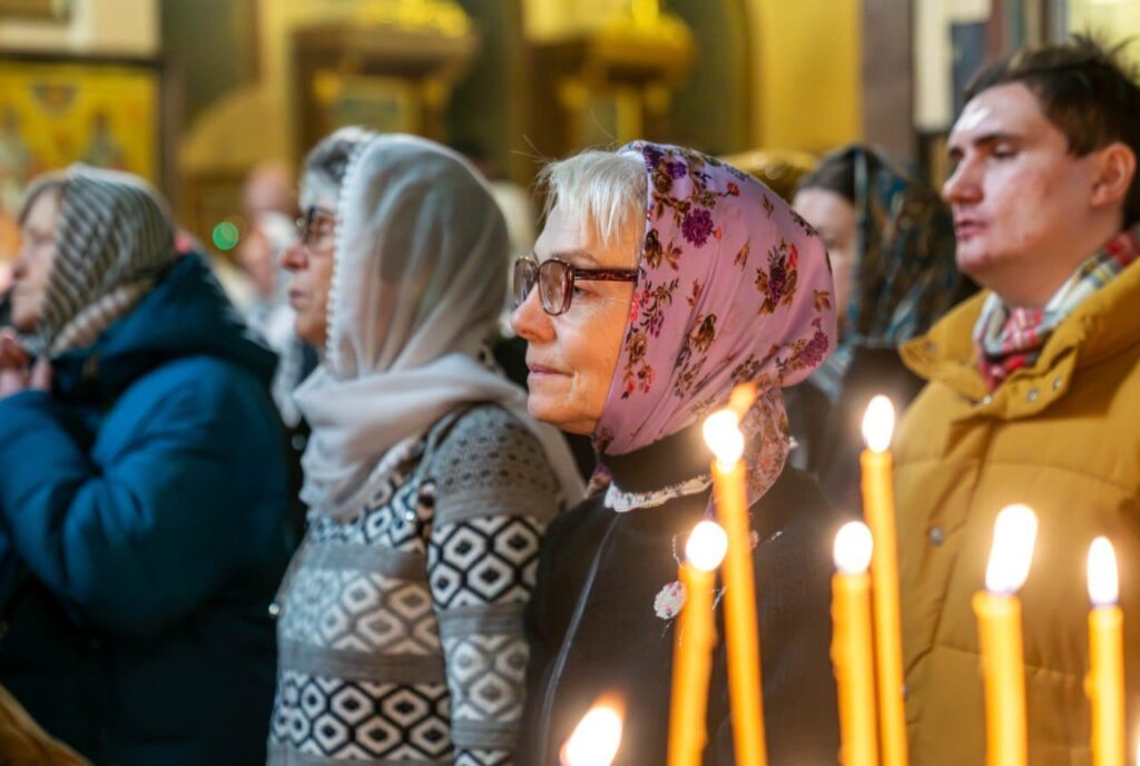 Архиерейское богослужение в Никольском храме г. Воронежа накануне престольного праздника